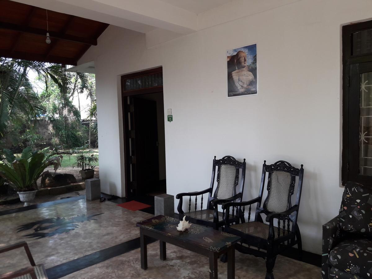 Sea Front Hikkaduwa Exterior foto
