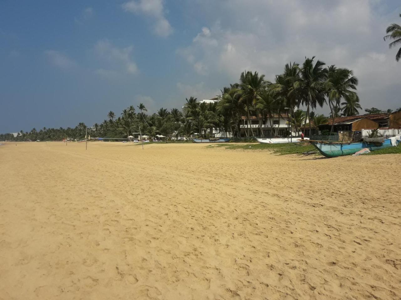 Sea Front Hikkaduwa Exterior foto
